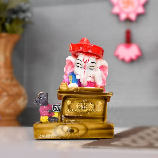 Handcrafted Resin Satue for Home and Office Décor Unique Designer Lovable Statue by Deveie Crafts - Deveie