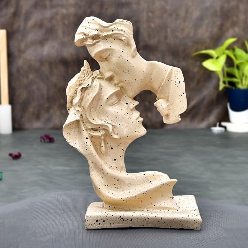 Deveie Crafts Resin Modern Art Valentine Romantic Love Couple Statue for Home Decor, Showpiece for Living Room, Table Décor (25 X 15 CM) - Deveie