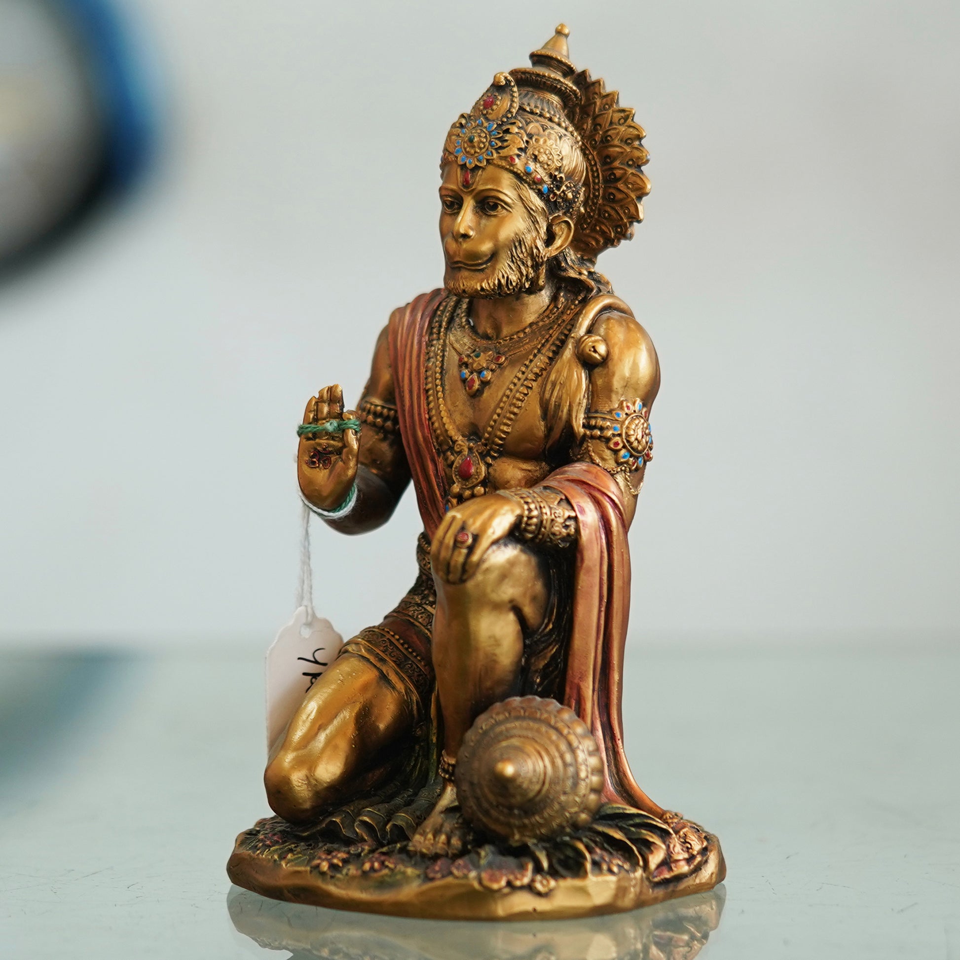 Deveie Crafts Sacred Resin Sculpture: Reverence Personified in Lord Hanuman Ji Showpiece - Deveie