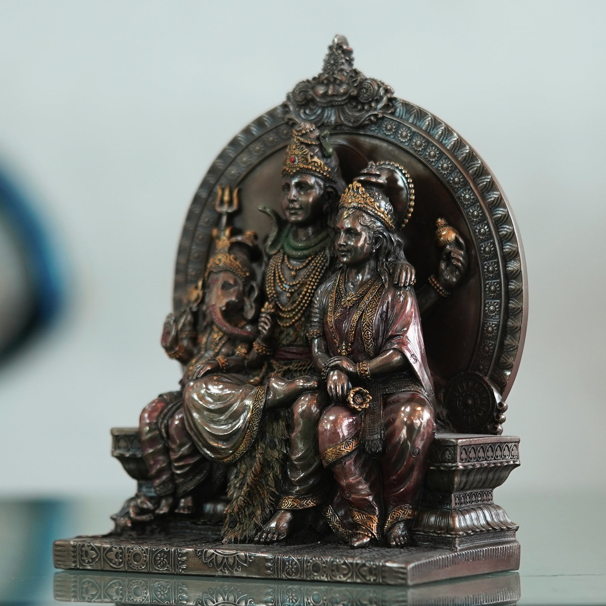 Deveie Crafts Sitting Lord Shiva Family Statue, Lord Shiva Family Idol Hindu God Figurine Ganesh, Parvati, Shiv Statue - 21 cm (Bronze, Copper) - Deveie